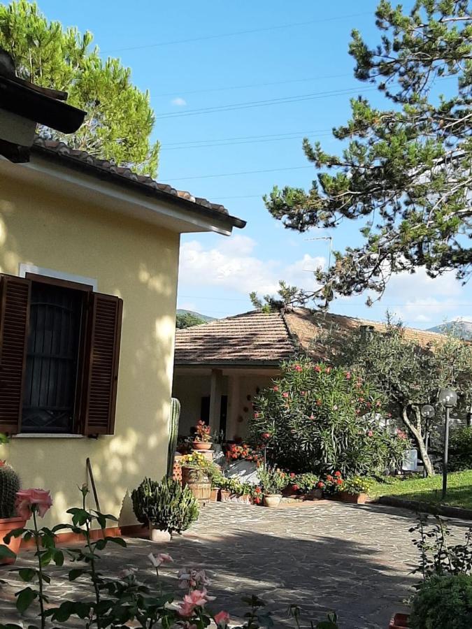 Valle Degli Ulivi Appartamento Terni Exterior foto